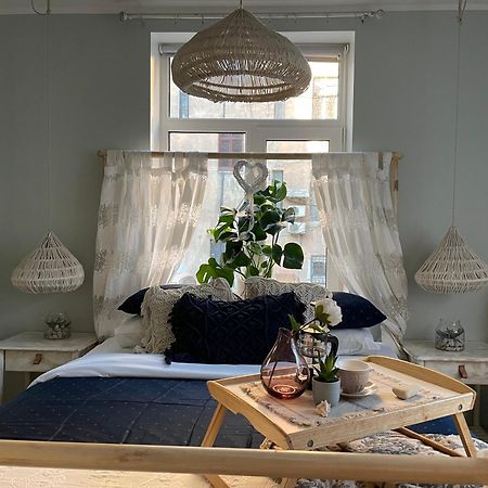 Pristine 1Br Apt In City Center W/ Patio And Parking Riga Eksteriør bilde